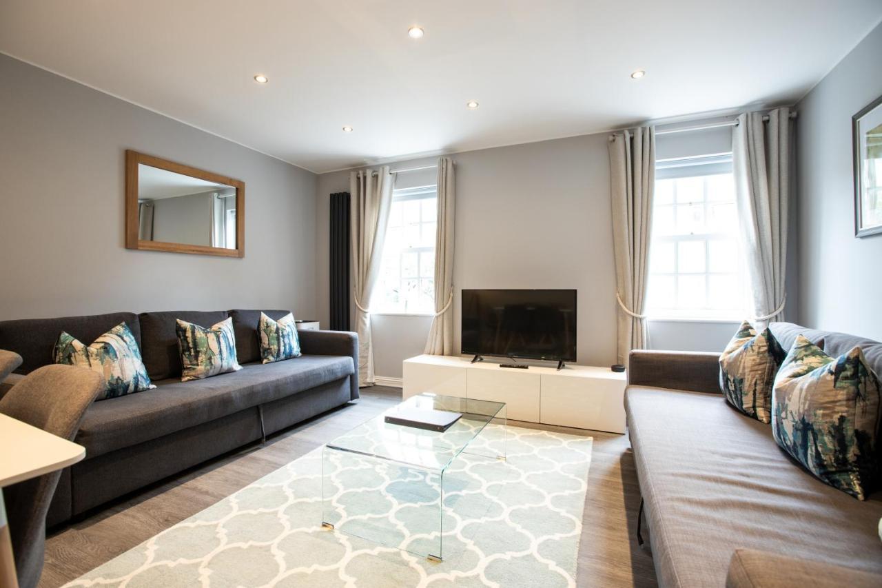 Urban Living's - The Larkin * Oxford