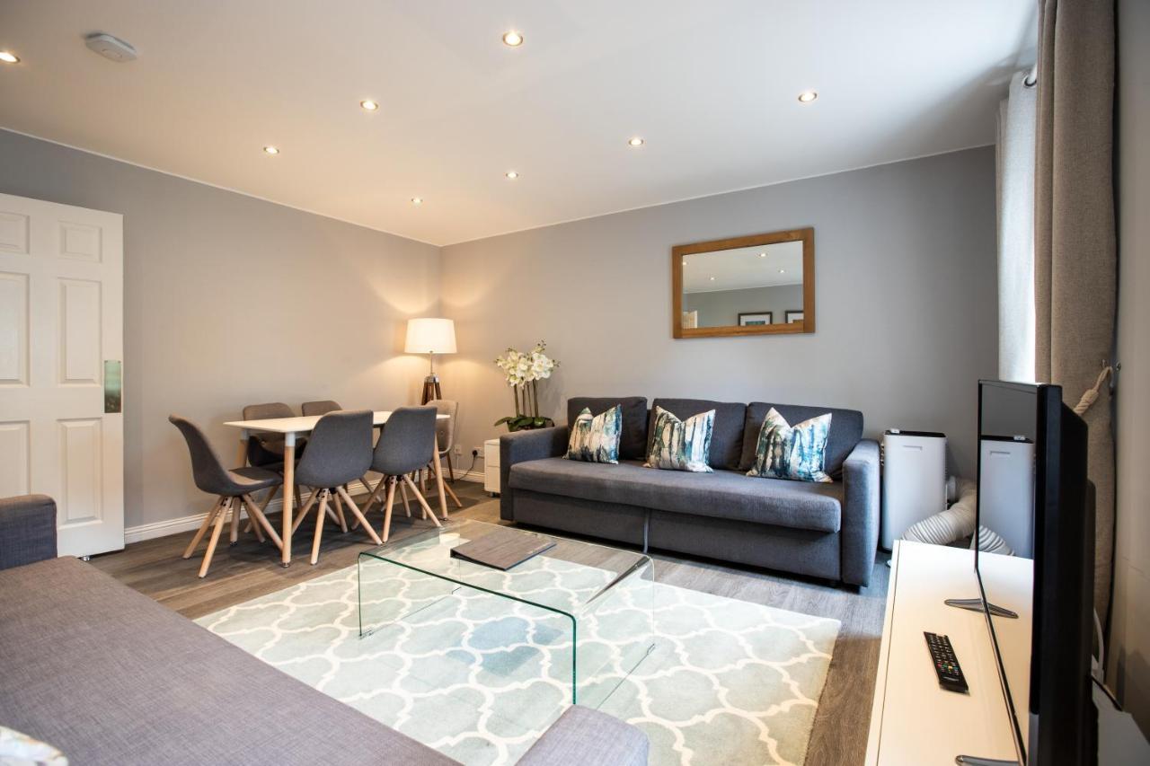 Urban Living's - The Larkin